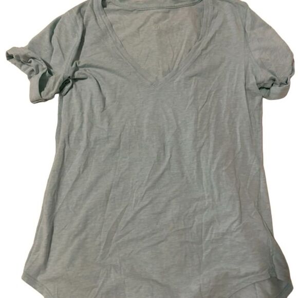 Lululemon love tee Workout top - Picture 1 of 2